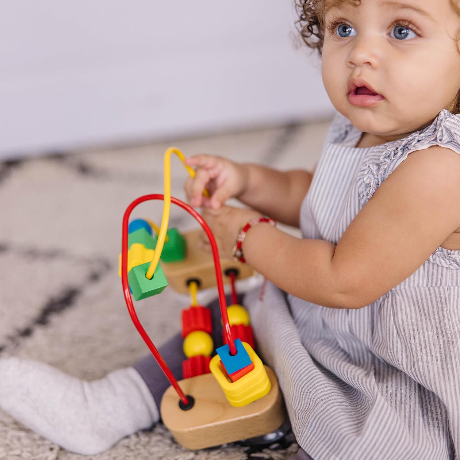 Primer laberinto de cuentas de la marca Melissa & Doug, Estándar, Multicolor