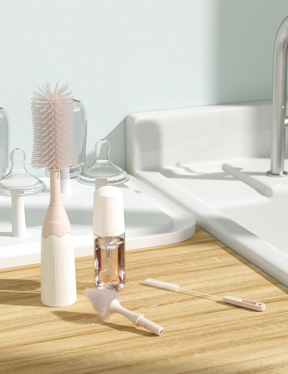 Momcozy - Kit de Cepillos para Biberón, Diseño Innovador de Presionar-Empujar para Mejor Limpieza - Cepillo Limpiador de Biberón para Biberón de Bebé, Extractores de Leche, Pezones y Más, Color Rosado
